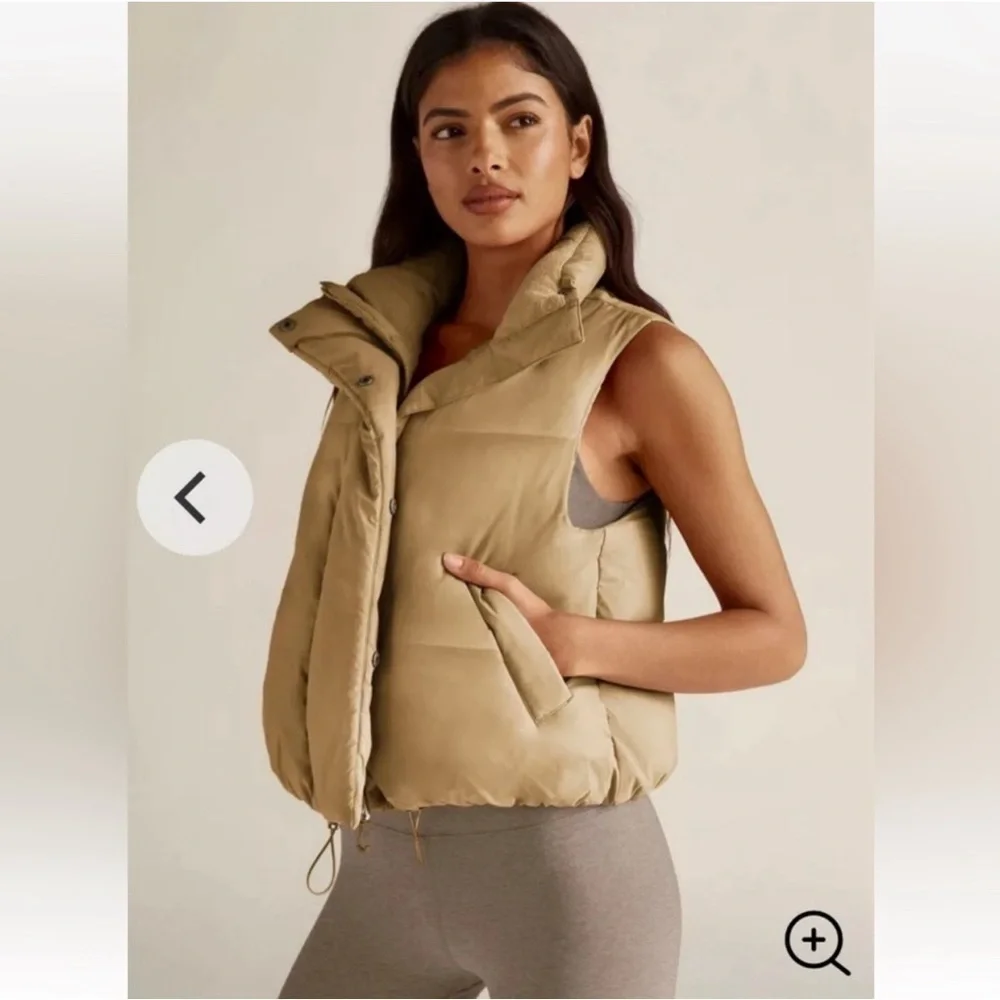Beyond Yoga Women's‎ Pillow Puffer Vest Duck Down Zip Front Travertine Size L